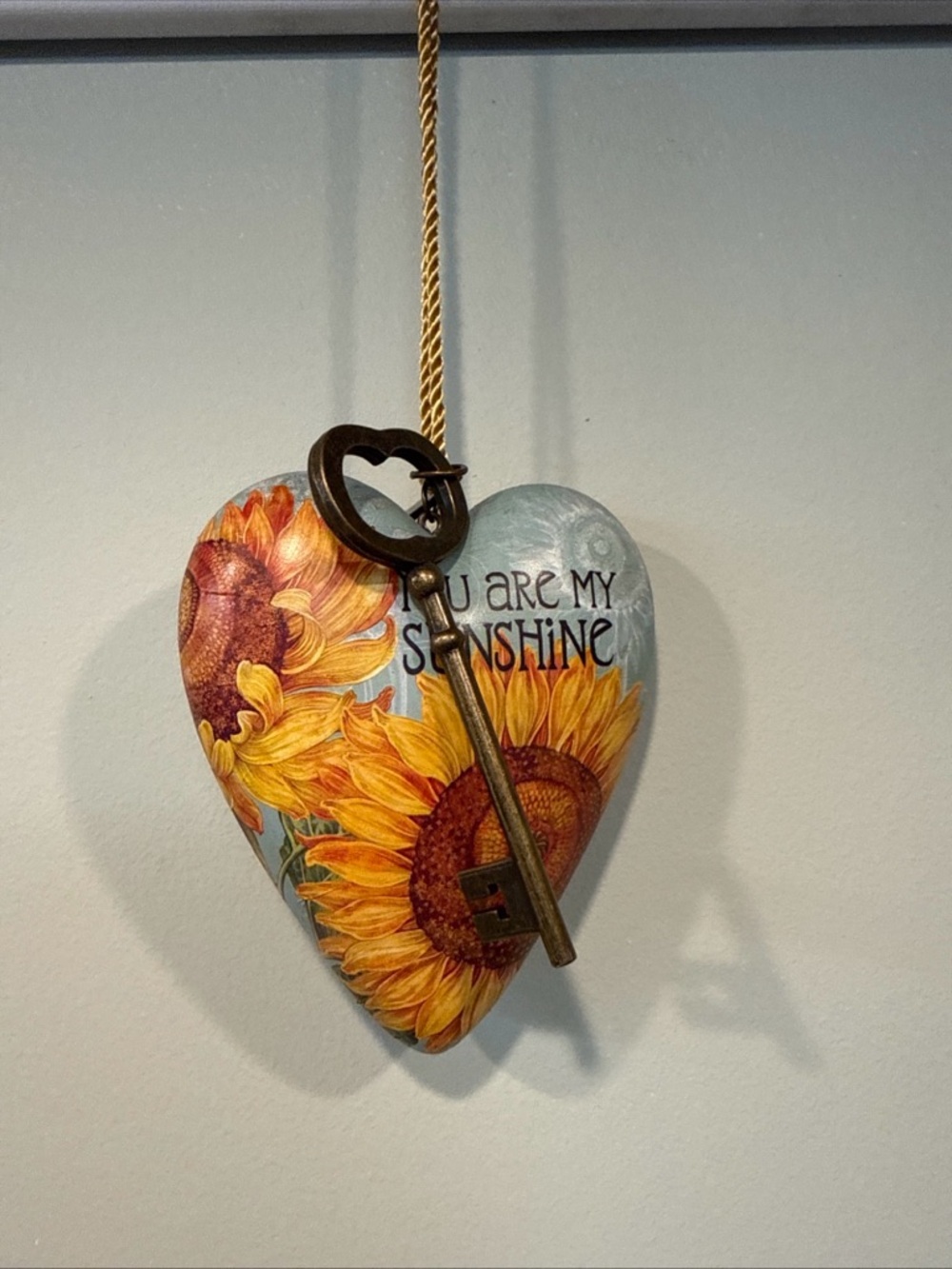 Demdaco Art Hearts Heart Ornament w/Skeleton Key You Are My Sunshine Tim Coffey